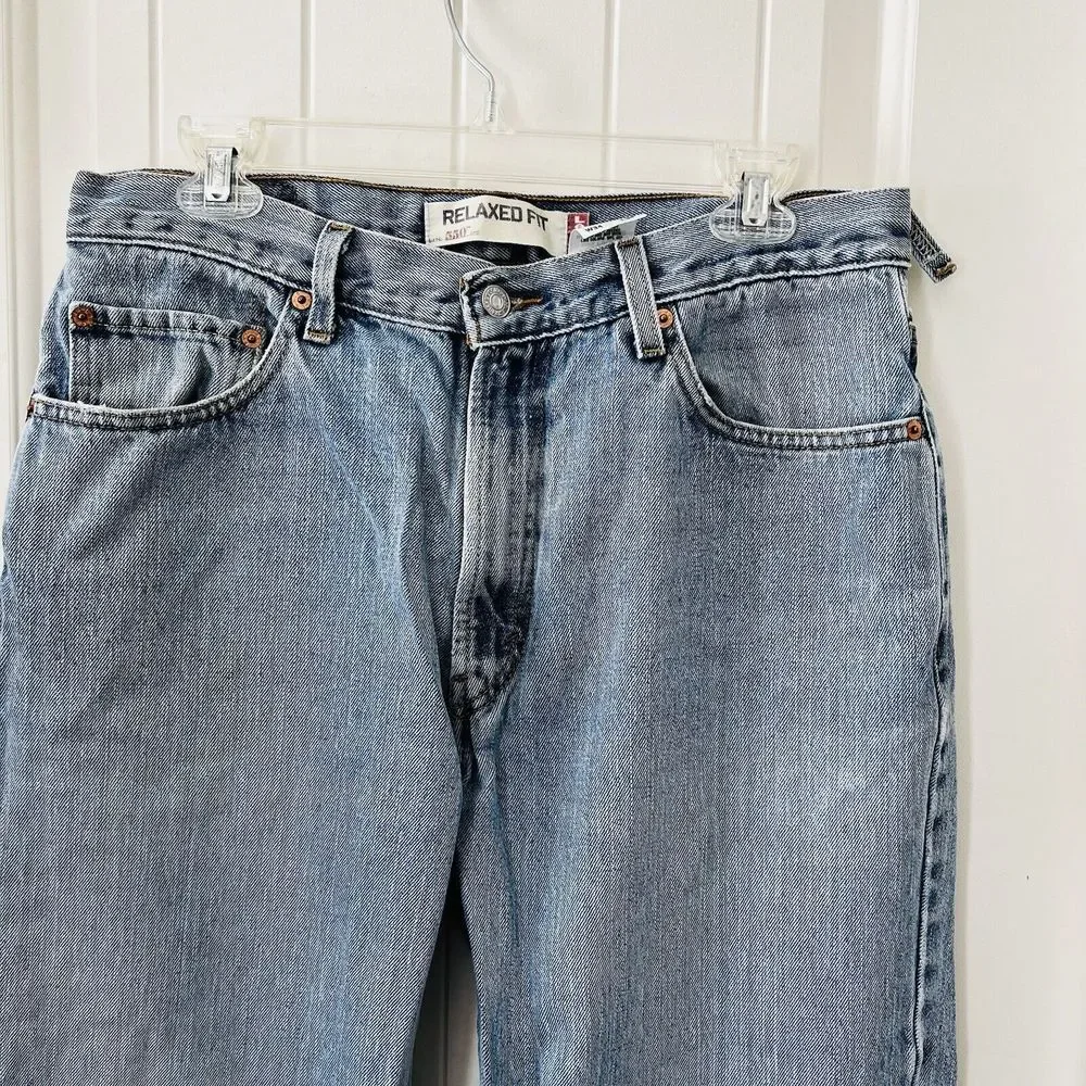 Levis 550 Jeans Men's Size 36 x 34 Light Wash Relaxed Fit Denim Pants *Flaw*